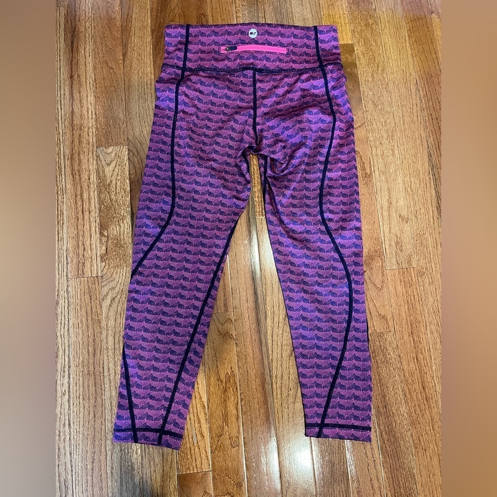 Vineyard vines size S crop performance leggings - Picture 6 of 8